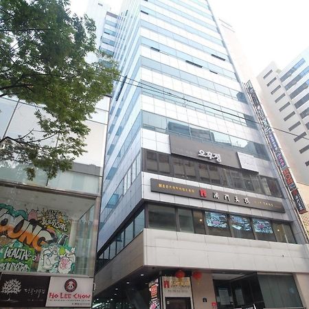 Ekonomy Hotel Myeongdong Central Сеул Екстер'єр фото